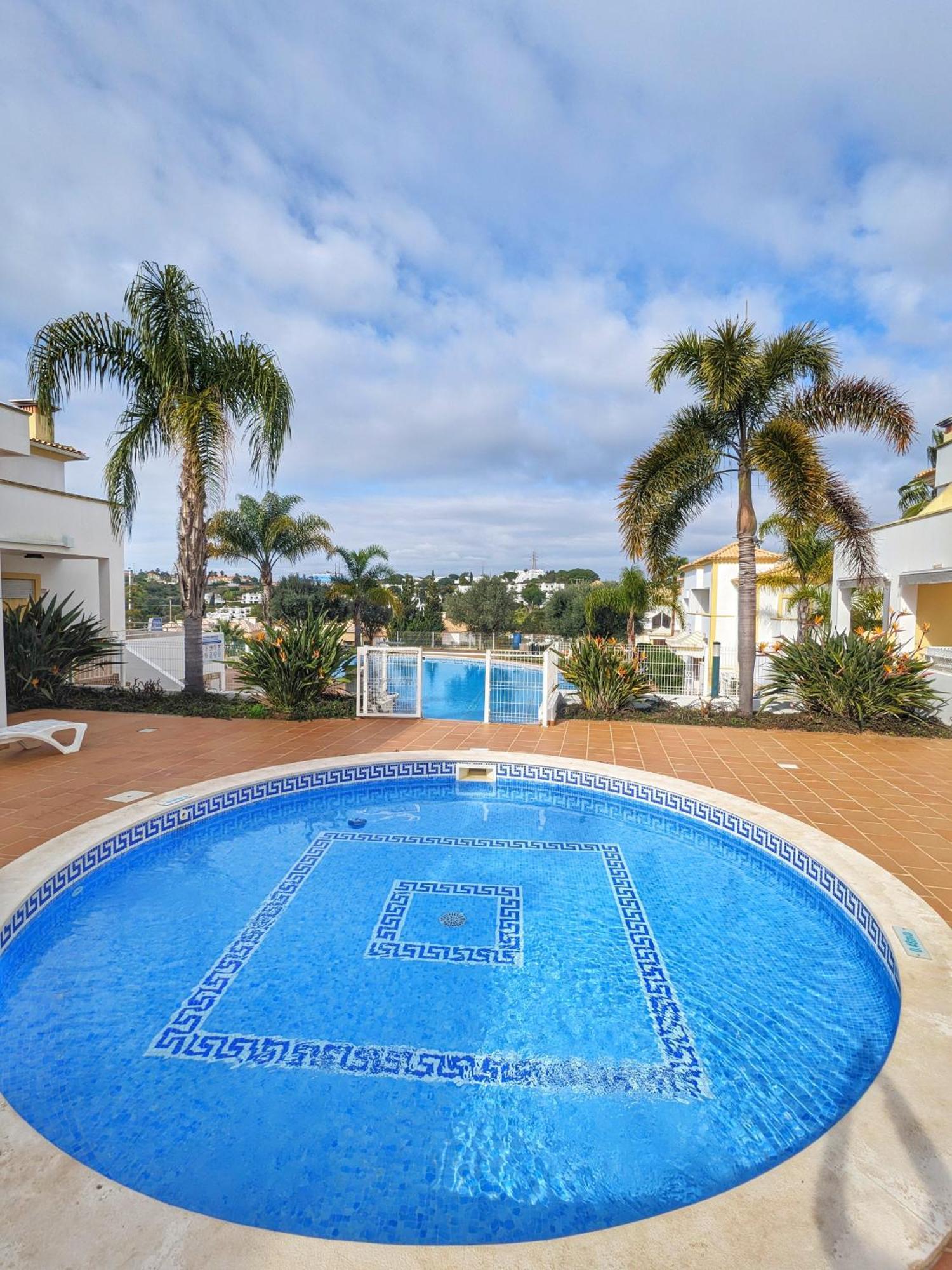 Farm Village- Townhouse 2 Mins From Old Town Albufeira Exterior photo